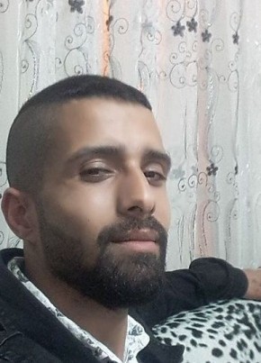 Araz, 34, Türkiye Cumhuriyeti, İstanbul