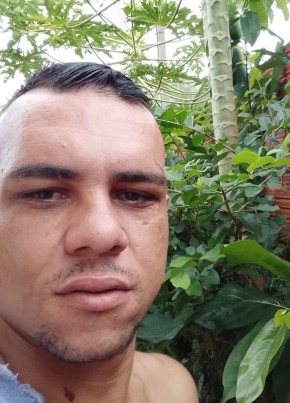 Alessandro, 24, República Federativa do Brasil, Catanduva