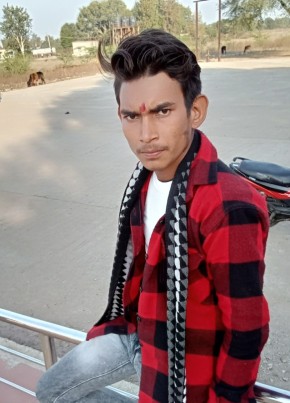 Jitendra, 18, India, New Delhi
