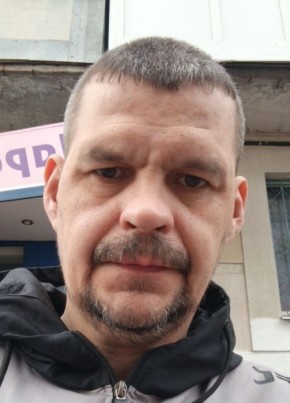 Евгений из Брянска 43 года
