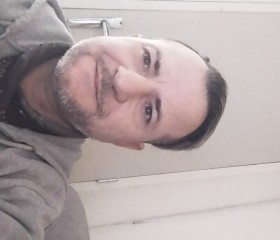 Juan, 51, Niort