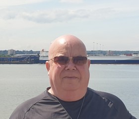 Ged, 67, Widnes