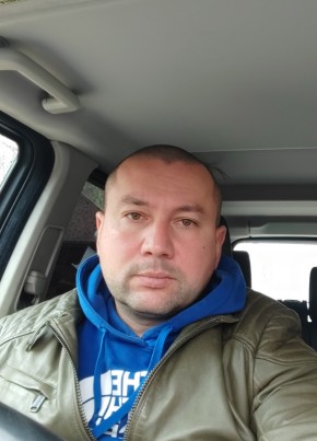 Mikhail Antonov, 41, Russia, Shakhovskaya