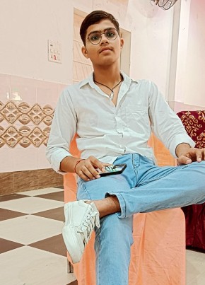 Hardik mehra, 18, India, Maham