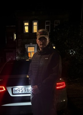 Андрей из Брянска 23 года