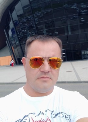Сергей, 41, Россия, Новорождественская