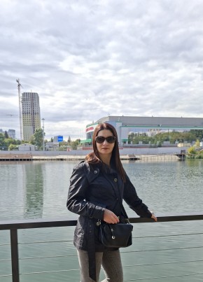 Юлия из Новосибирска 42 года