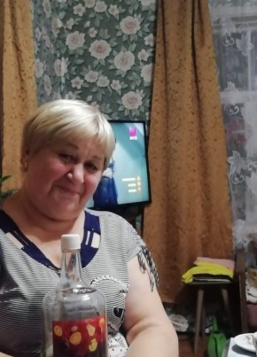 Ирина, 59, Россия, Невель
