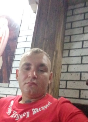 Олег, 29, Россия, Москва