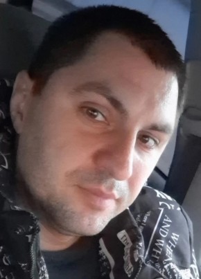 Александр из Пашковския 39 лет