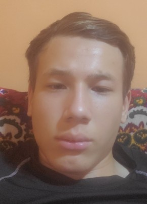 Xxx из Chortoq 18 лет