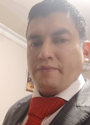 Segundo Serrano, 36, República del Ecuador, Guayaquil