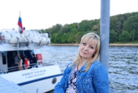 Alena, 50 - Just Me