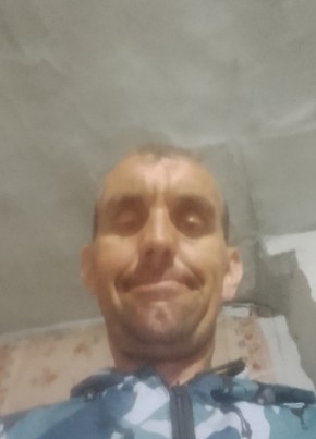 Антон из Татарска 34 года