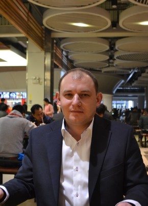 Viktor, 42, Russia, Saint Petersburg