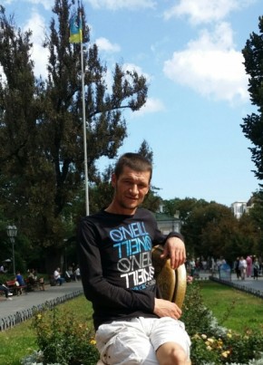 Максим, 35, Україна, Київ
