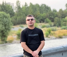Alisher, 26, Tbilisi