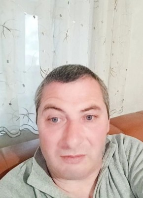 Василий из Москвы 42 года