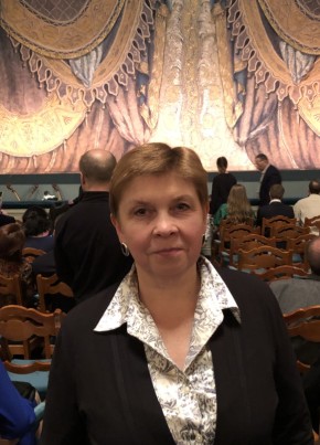 Елена, 63, Россия, Москва