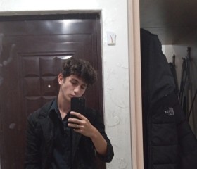 ლუკა, 18, Batumi