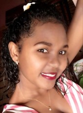 Diana bella, 19, Madagascar, Toamasina