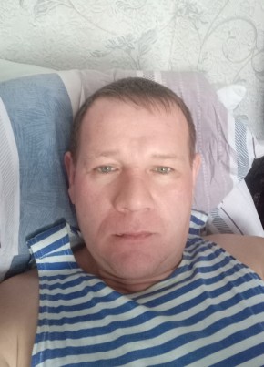 Дмитрий из Грязовеца 47 лет