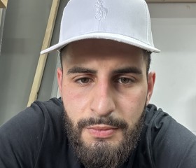 Erik, 26, Moscow