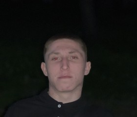 David, 18, Pionersky