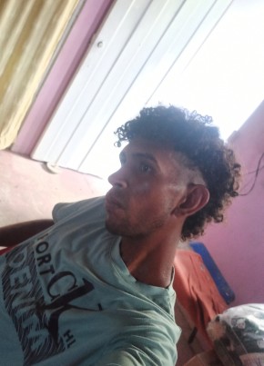 Josué из Santafe de Bogotá 24 года