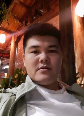 A Tuấn, 34, Công Hòa Xã Hội Chủ Nghĩa Việt Nam, Cần Thơ