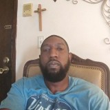 Derrick, 43  , Menomonee Falls