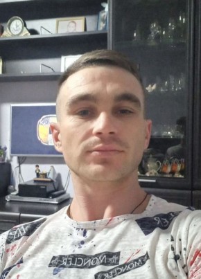 Андрей из Саки 31 год