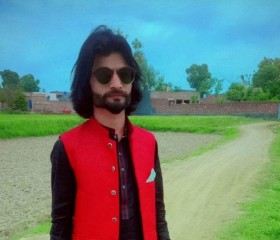 Rana waleed, 23, Narowal