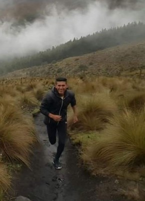 Running, 25, República del Ecuador, Cuenca