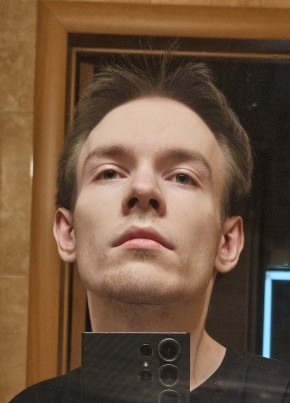 Владислав из Челябинска 23 года