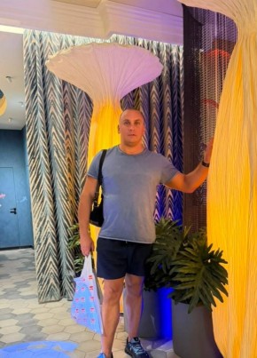 Андрей из Москвы 43 года