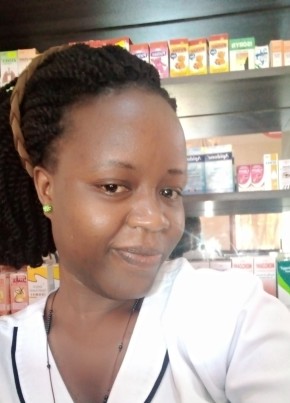 Jovia, 25, Uganda, Kampala