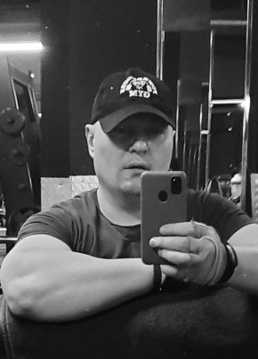 Андрей из Краснодара 37 лет