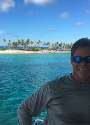 Artie, 59, The Bahamas, Nassau