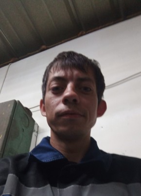 Иван, 32, Россия, Верхняя Салда