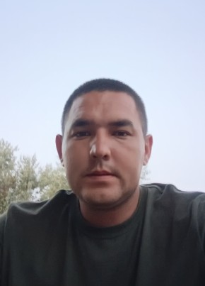 Рушан из Симферополи 32 года