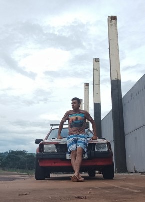 Daniel Henrique из Londrina 18 лет