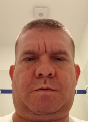 Jani из Budapest 42 года