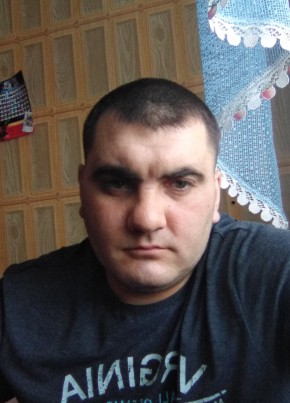 Александр, 36, Россия, Молчаново