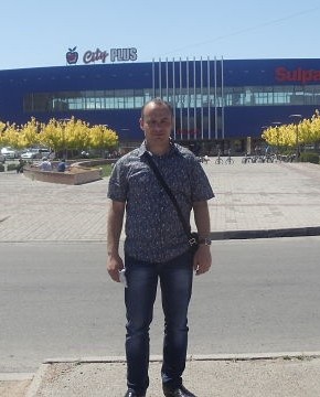 Анатолий, 40, Россия, Безенчук