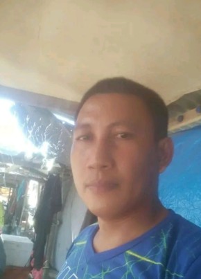 Anto, 40, Indonesia, Tondano