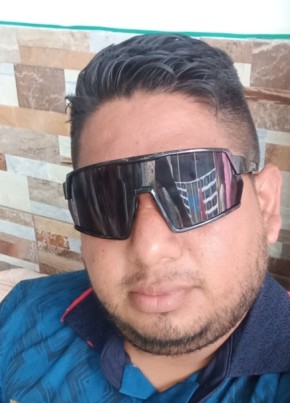 Steven Zambrano из Portoviejo 29 лет