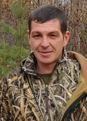 Владимир, 45, Россия, Усть-Нера