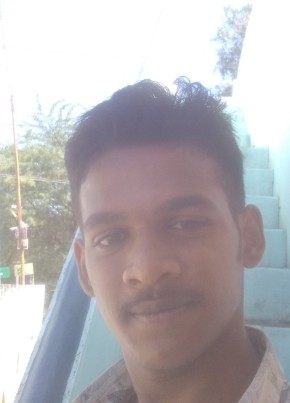 Sathish, 18, India, Chennai