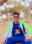 Abdou, 22, Mascara
